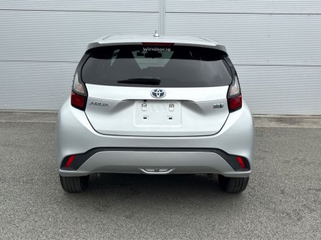 2022 Toyota Aqua - photo 10