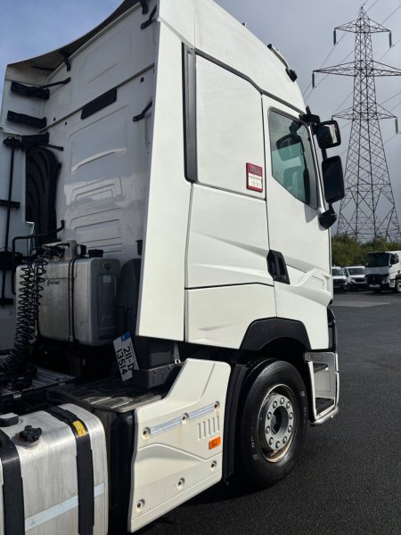 2021 Renault T520 - photo 11