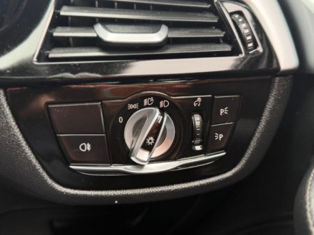 2022 BMW 5-Series - photo 22