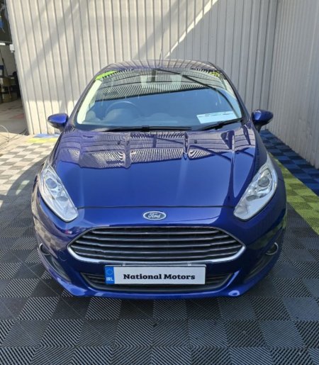 2015 Ford Fiesta - photo 8