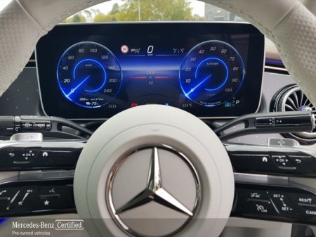 2025 Mercedes-Benz EQE - photo 10