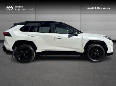 2024 Toyota RAV4 - photo 3