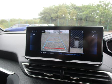 2023 Peugeot 3008 - photo 2