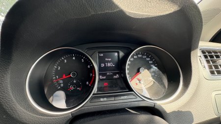 2016 Volkswagen Polo - photo 14