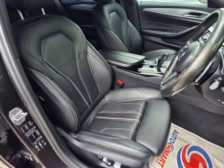 2017 BMW 5-Series - photo 23