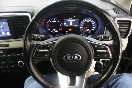 2020 Kia Sportage - photo 19