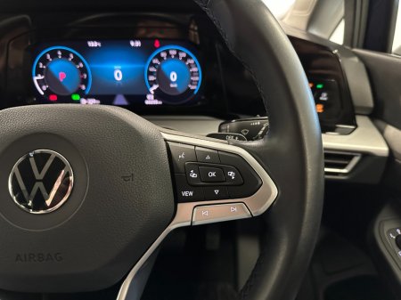 2022 Volkswagen Golf - photo 27