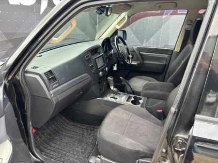 2014 Mitsubishi Pajero - photo 5