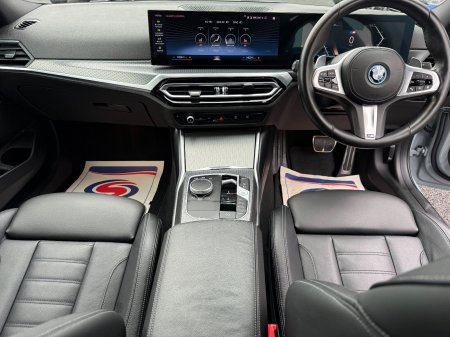 2023 BMW 3-Series - photo 13