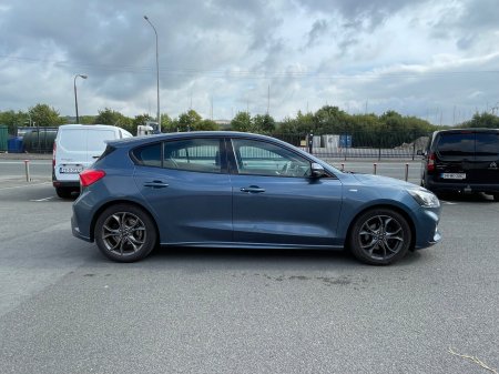 2020 Ford Focus - photo 8
