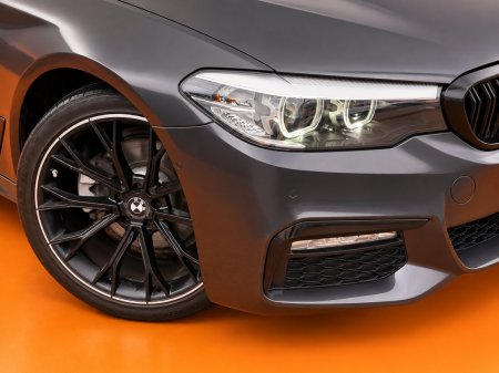 2018 BMW 5-Series - photo 9
