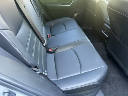 2019 Toyota RAV4 - photo 10