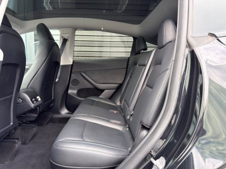 2023 Tesla Model Y - photo 10
