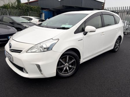 2013 Toyota Prius - photo 2