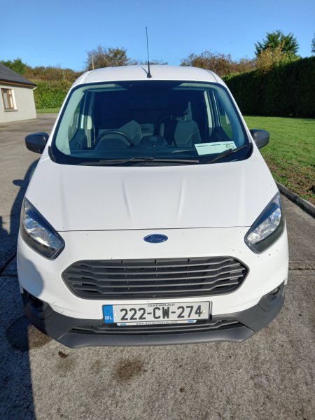 2022 Ford Transit Courier - photo 10