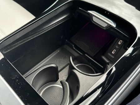 2025 Mercedes-Benz GLC - photo 27