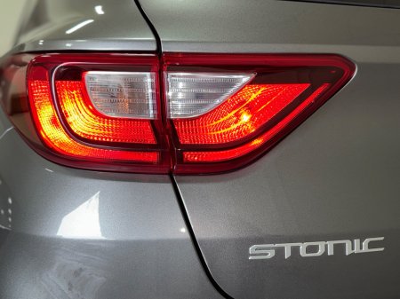 2026 Kia Stonic - photo 9