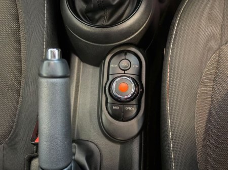 2019 Mini One - photo 30