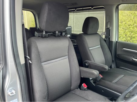 2019 Honda Stepwagon - photo 15