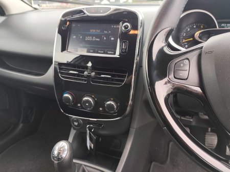 2014 Renault Clio - photo 21