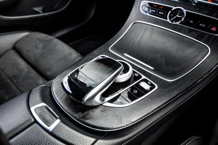 2020 Mercedes-Benz E-Class - photo 21