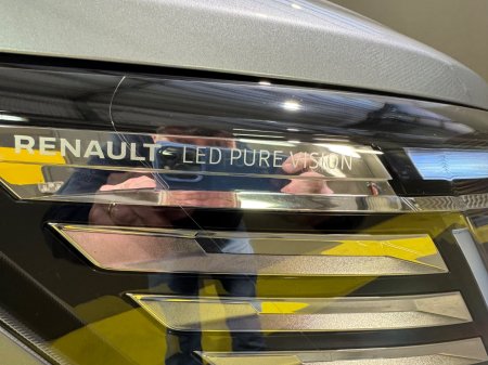 2022 Renault Trafic - photo 24