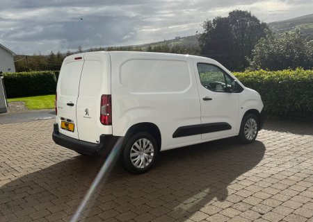 2019 Peugeot Partner - photo 3