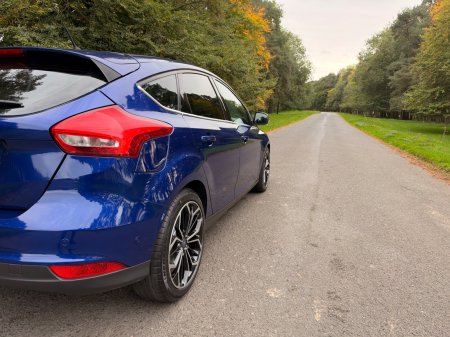 2016 Ford Focus - photo 41