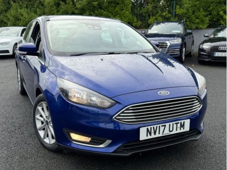 2017 Ford Focus - photo 2