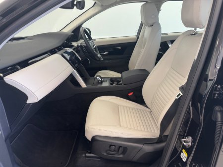 2025 Land Rover Discovery Sport - photo 6
