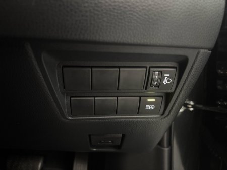 2026 Toyota Yaris Cross - photo 12