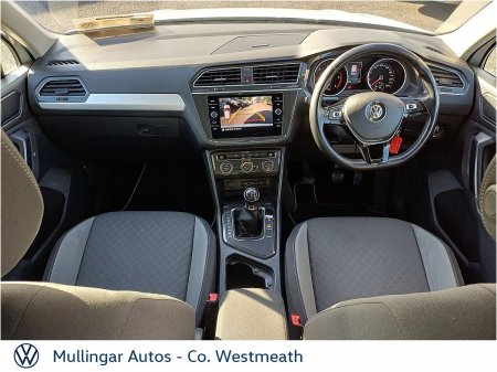 2020 Volkswagen Tiguan - photo 2