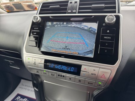 2018 Toyota Land Cruiser - photo 18