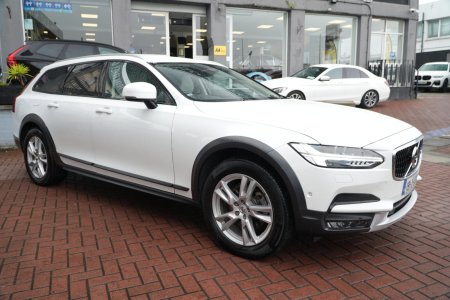 2019 Volvo V90 Cross Country - photo 2