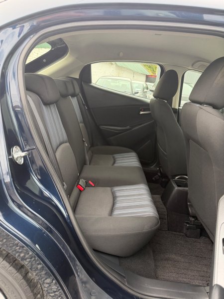 2015 Mazda Demio - photo 6