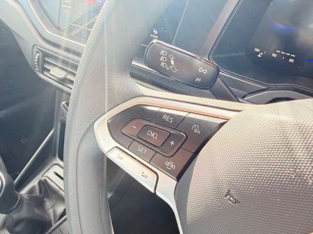 2025 Volkswagen Polo - photo 21