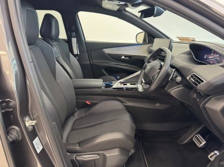 2024 Peugeot 5008 - photo 9