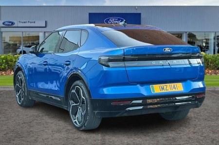 2025 Ford Capri - photo 2