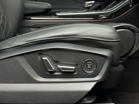 2025 Audi Q7 - photo 21