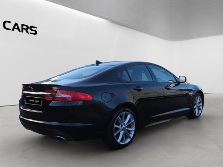 2014 Jaguar XF - photo 3