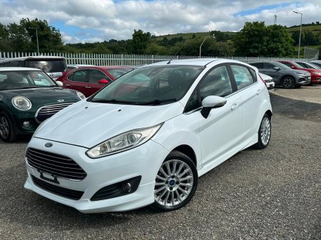 2016 Ford Fiesta - photo 3