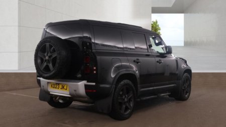 2023 Land Rover Defender - photo 3