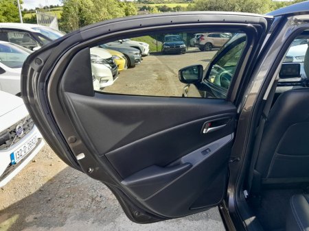 2016 Mazda Demio - photo 11