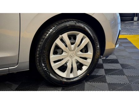 2021 Honda Fit - photo 3