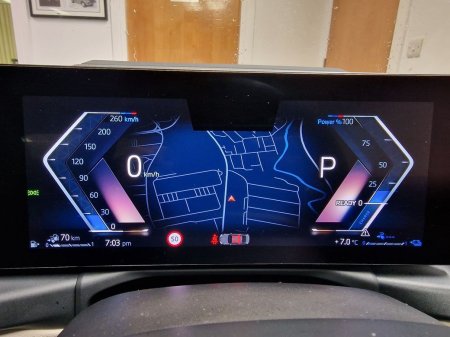 2023 BMW 3-Series - photo 17