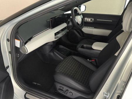 2026 Kia EV4 - photo 19