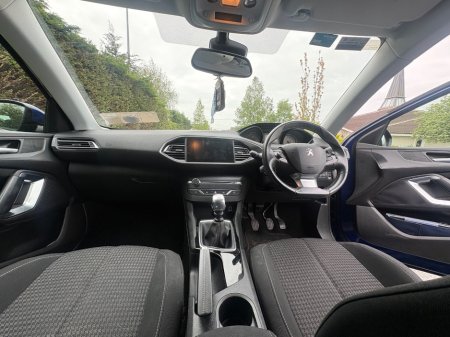 2019 Peugeot 308 - photo 12