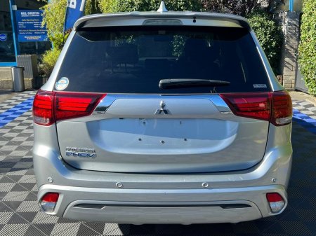 2022 Mitsubishi Outlander - photo 16