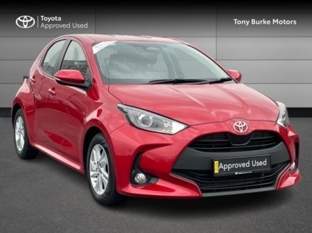 2024 Toyota Yaris - Hybrid - New Generation - Luna Edition - 1.5 - 5dr - Auto - 1 Owner - Full Service History // Remo
