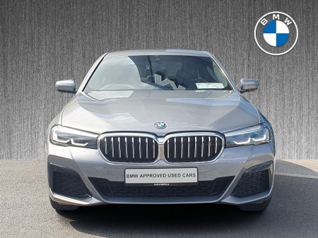 2023 BMW 5-Series - photo 16